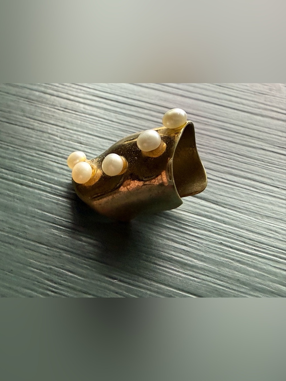 Faris Bubble Pearl Ear Cuff Bronze